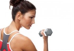 Health & Fitness for Women : What Size Weights Should Women Lift?